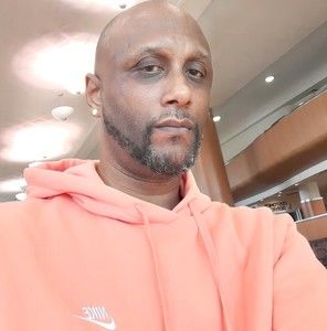 Meet your Posher, Howard